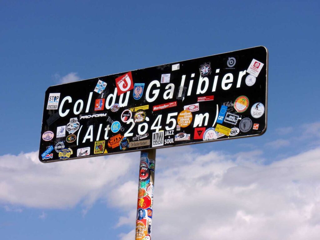 Rennradreise Frankreich Grandes Alpes - Schild Col du Galibier