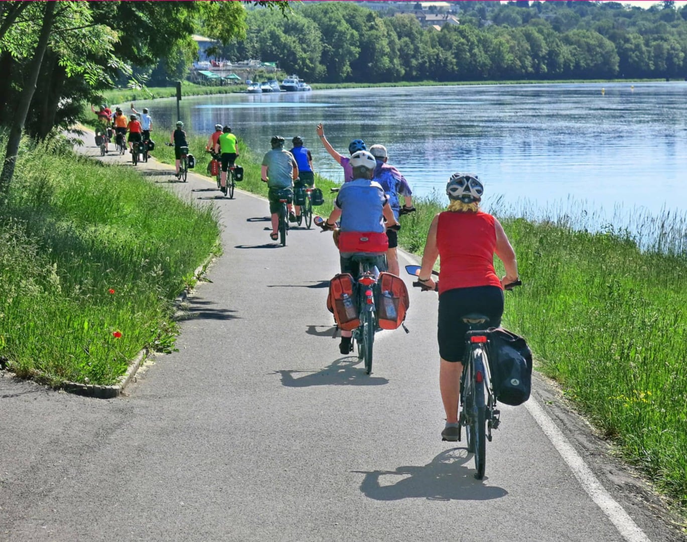 Radreise Prag Wittenberg - Radler entlang der Elbe