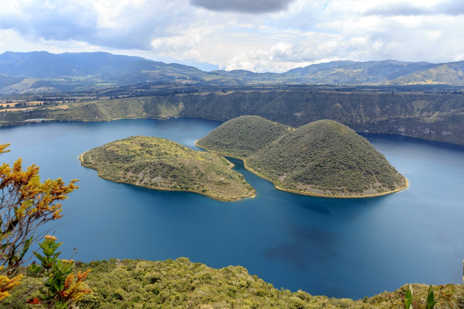 Radreise Südamerika Ecuador Pastaza River Canyon San Pablo - Kratersee Cuicocha