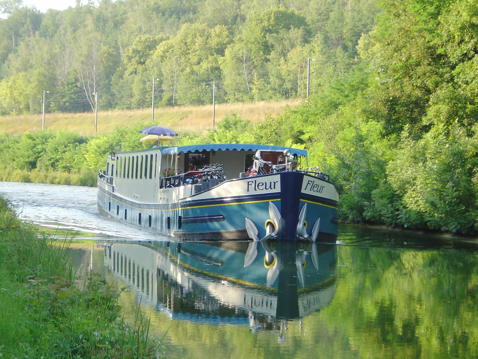 Rad und Schiffsreise Montargis nach Paris - MS Fleur im Fluss