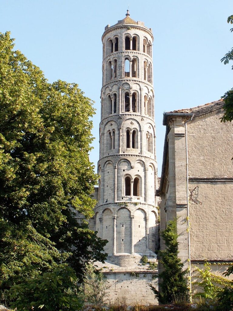 Radreise Frankreich Provence - Antiker Turm