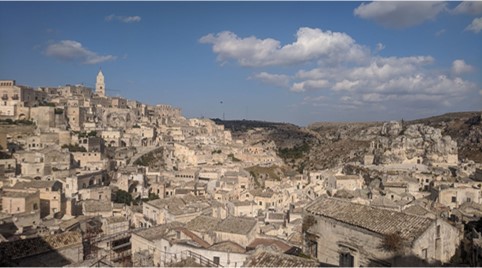 Radreise Italien Apulien - Altstadt von Matera mit Höhlensiedlungen