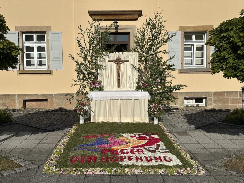 Fronleichnamsaltar in Woert im Ostalbkreis