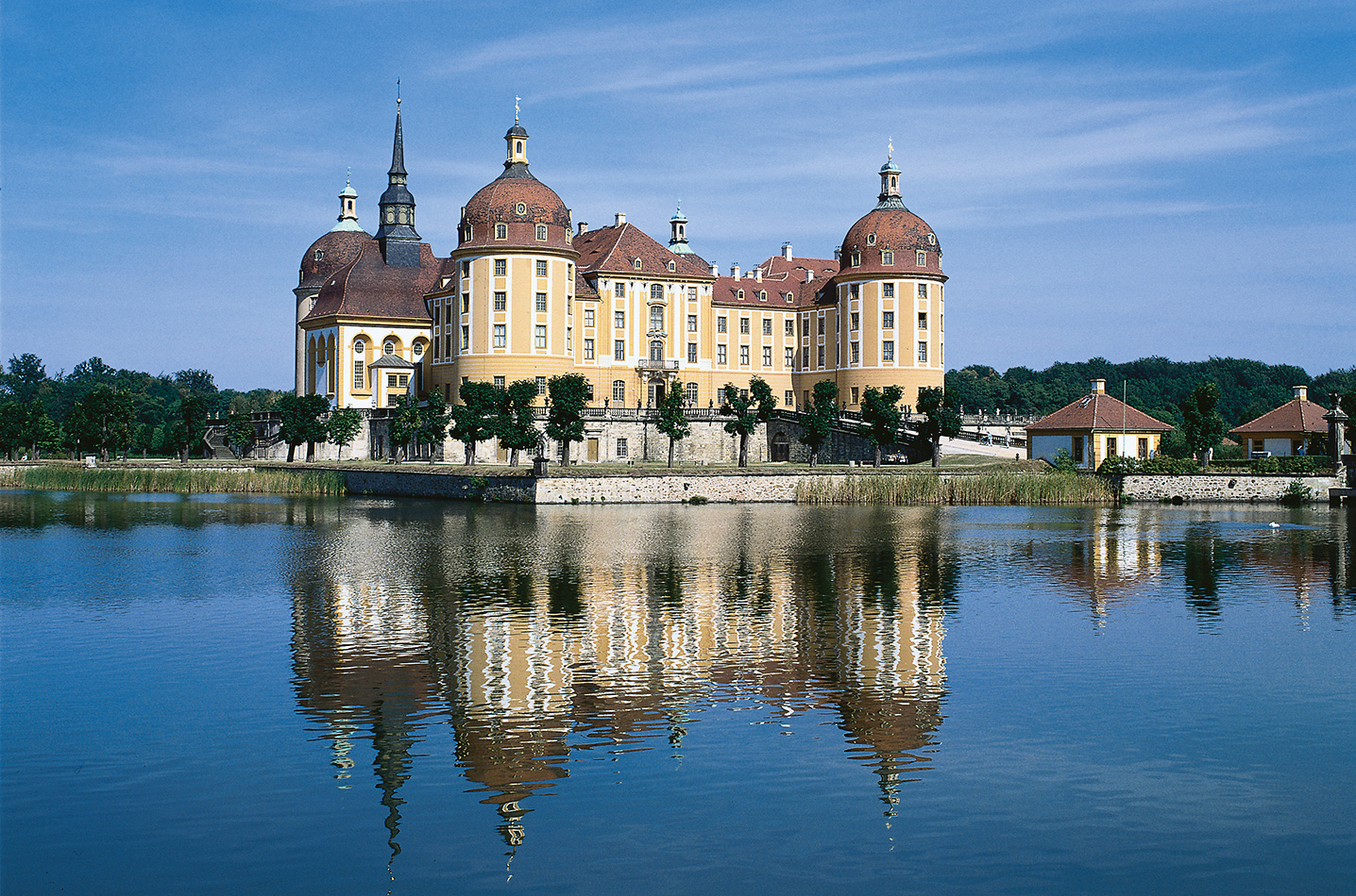 Radreise quer durch Deutschland von Aachen nach Görlitz - Schloss Moritzburg bei Dresden